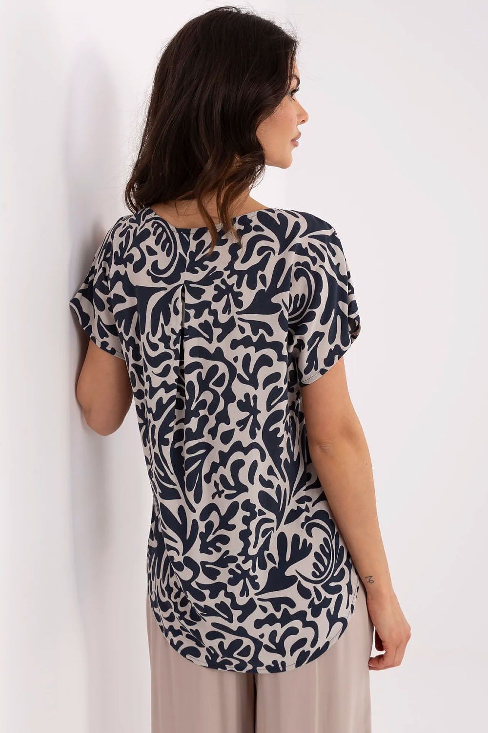 Blouse model 196918 Sublevel