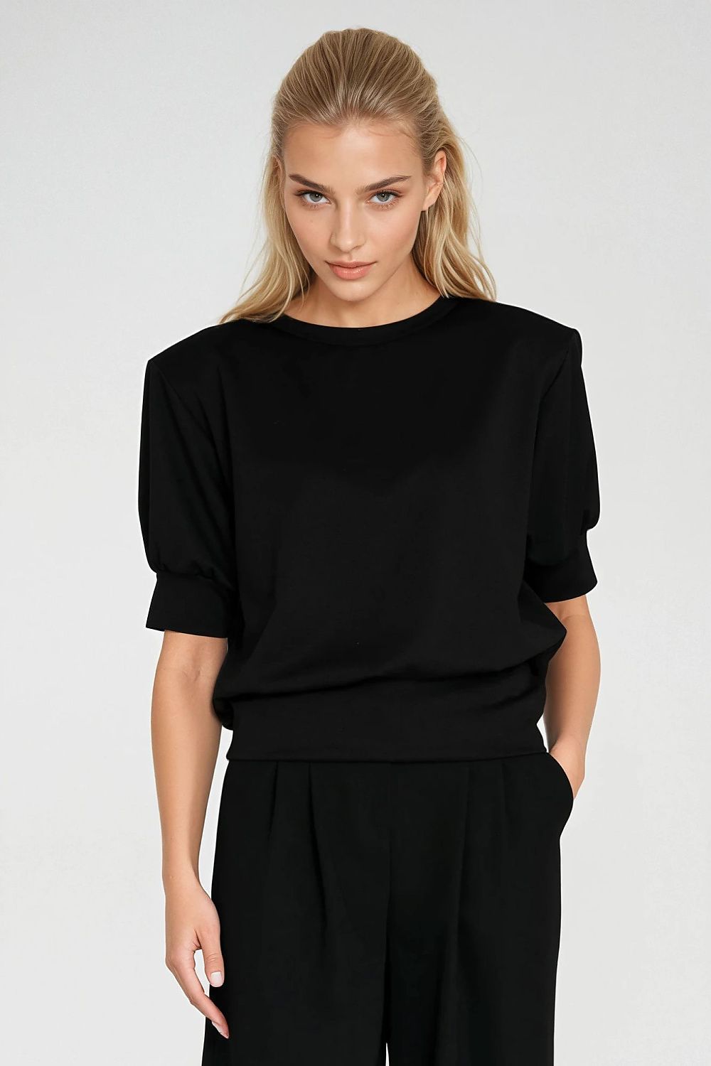 Blouse model 217573 Nife