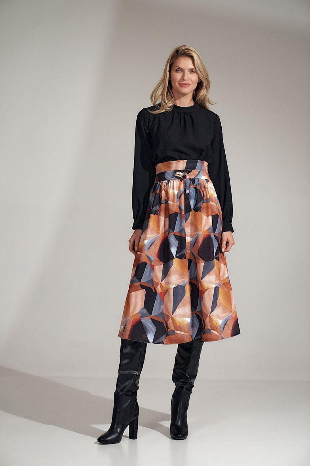 Blouse model 150434 Figl
